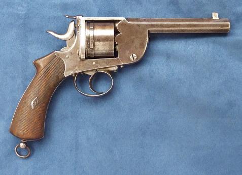 Revolver Levaux  de gros calibre.